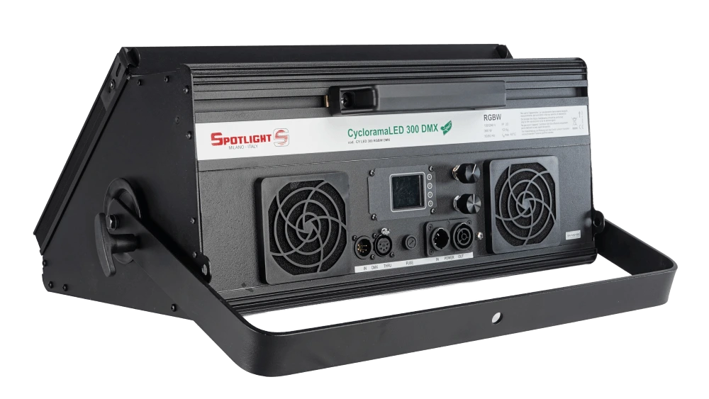 Spotlight CYC LED 300W - konekcije i hlađenje