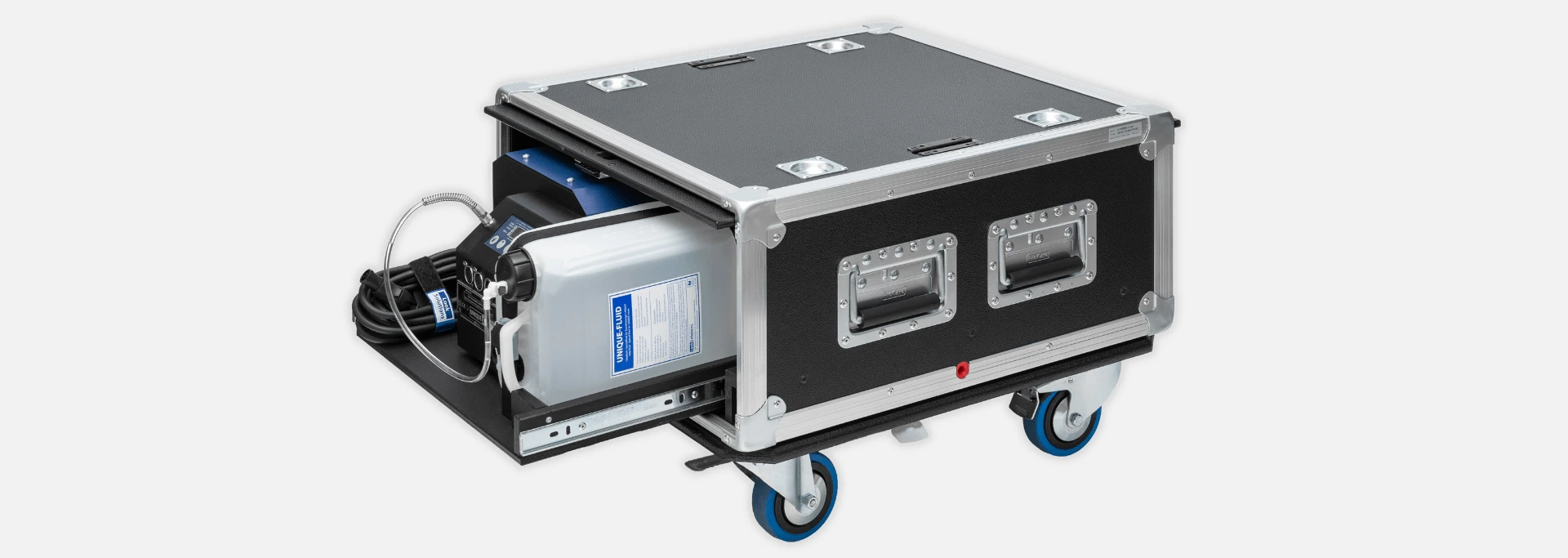 unique cased hazer spreman za transport - look solutions dim mašine - unique cased na transportnim kolicima